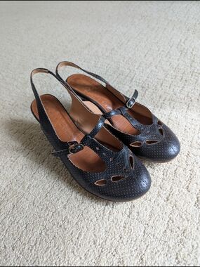 Chie Mihara T-Strap Mary Jane Shoes Kitten Heel Womens 39.5 9 Black Retro Pinup